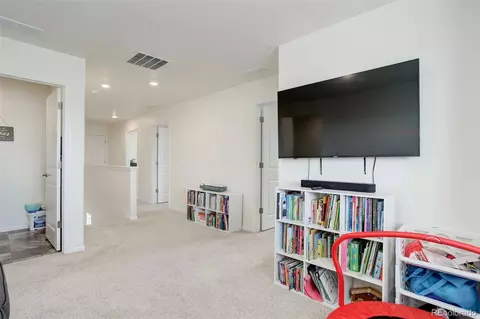 26752 E Byers Ave, Aurora, CO 80018 photo 26