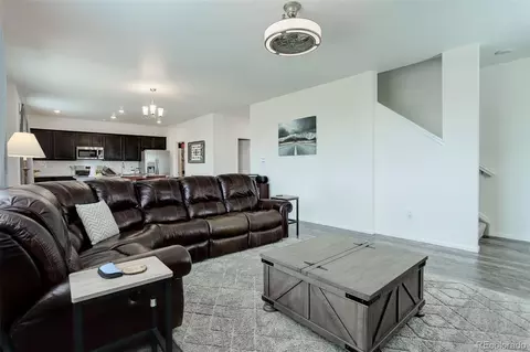 26752 E Byers Ave, Aurora, CO 80018 photo 22
