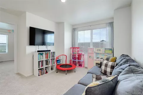 26752 E Byers Ave, Aurora, CO 80018 photo 25