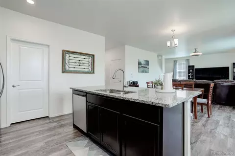 26752 E Byers Ave, Aurora, CO 80018 photo 18