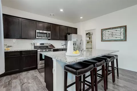 26752 E Byers Ave, Aurora, CO 80018 photo 17