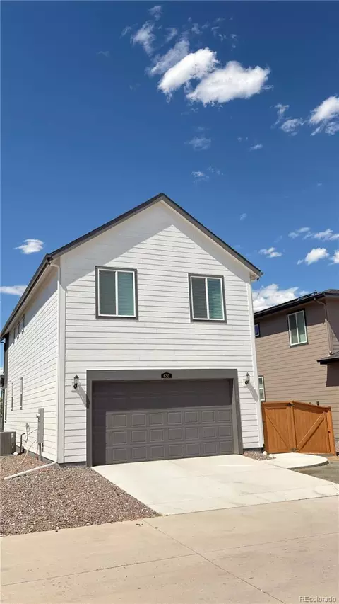Exterior - 630 Aspen Ave, Bennett, CO 80102 photo 4 of 4