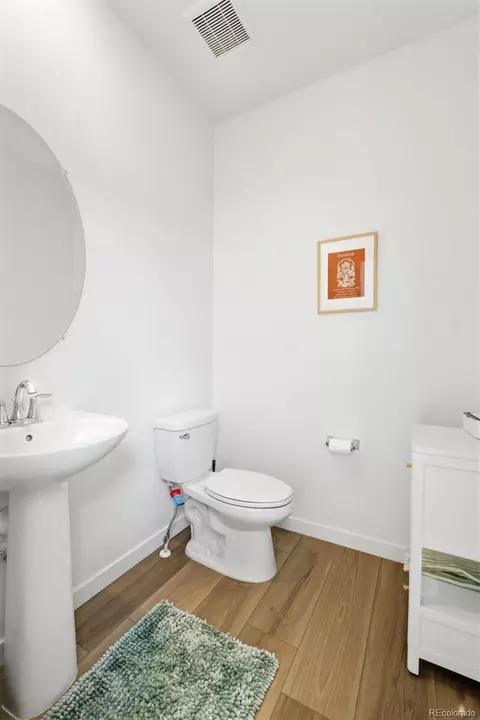 Bath - 630 Aspen Ave, Bennett, CO 80102 photo 1 of 3