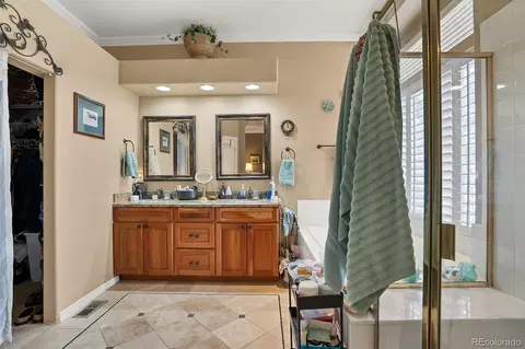 Bath - 17689 E Cloudberry Dr, Parker, CO 80134 photo 3 of 7