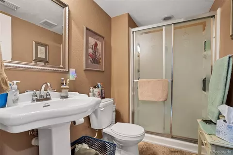 Bath - 17689 E Cloudberry Dr, Parker, CO 80134 photo 7 of 7