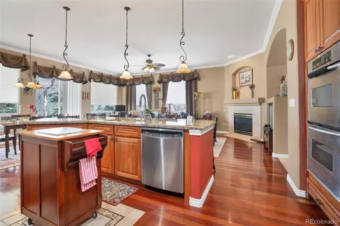 Kitchen - 17689 E Cloudberry Dr, Parker, CO 80134 photo 6 of 6