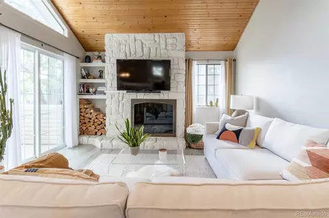 12406 E Pacific Cir #D, Aurora, CO 80014