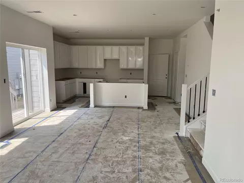 615 Bennett Ave, Bennett, CO 80102 photo 2