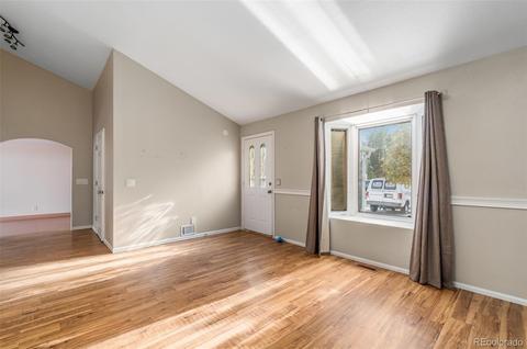 19357 E Batavia Dr, Aurora, CO 80011 photo 9