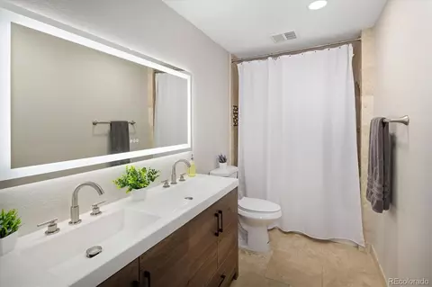 Bath - 7301 E Jarvis Pl, Denver, CO 80237 photo 5 of 6