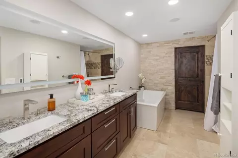 Bath - 7301 E Jarvis Pl, Denver, CO 80237 photo 4 of 6