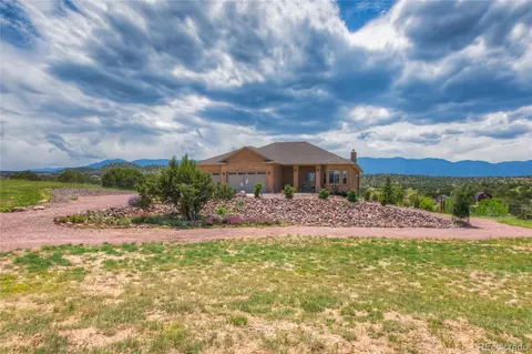 102 Yucca Ave, Florence, CO 81226