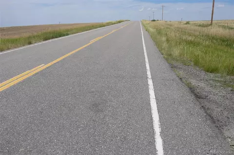 217 Price Rd, Deer Trail, CO 80105