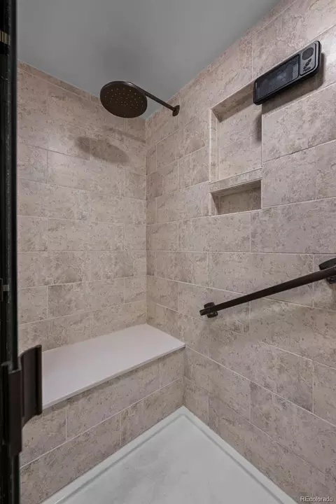 Bath - 2953 Eagle Way, Boulder, CO 80301 photo 5 of 5