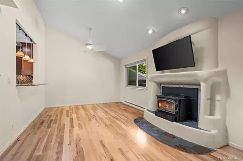 Living - 2953 Eagle Way, Boulder, CO 80301 photo 5 of 10