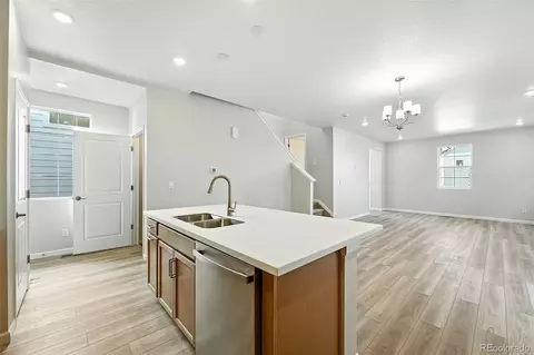 23782 E 33rd Pl, Aurora, CO 80019 photo 9