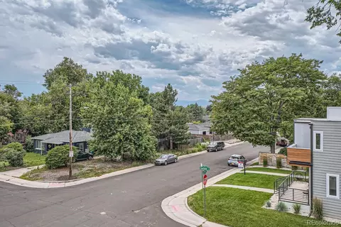 View/Area - 3705 E 27th Ave, Denver, CO 80205 photo 1 of 10