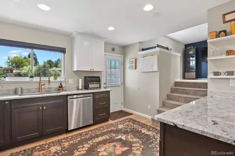 Kitchen - 15726 E Bails Dr, Aurora, CO 80017 photo 2 of 5