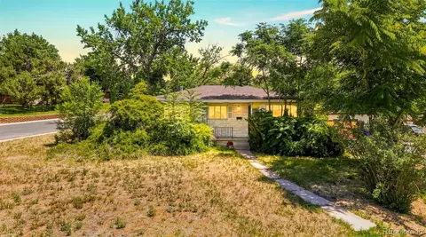 4900 S Kalamath Dr, Englewood, CO 80110