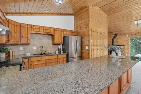 Kitchen - 65 Shadow Lake Dr, Divide, CO 80814 photo 3 of 3
