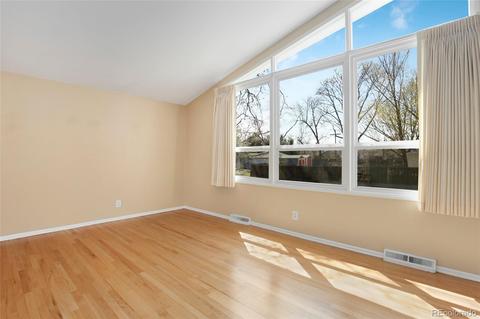 6236 Teller St, Arvada, CO 80003 photo 5