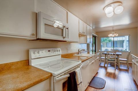 5862 E Ithaca Pl #102, Denver, CO 80237 photo 10