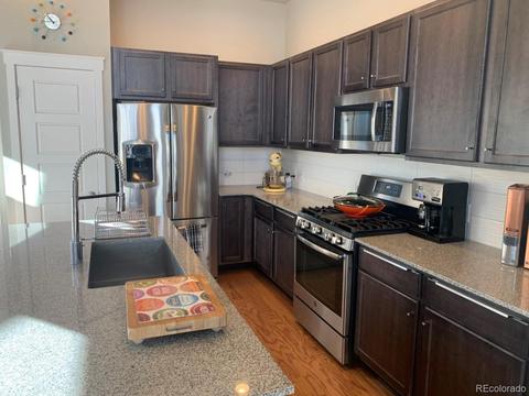 9374 E 60th Ave, Denver, CO 80238 photo 6
