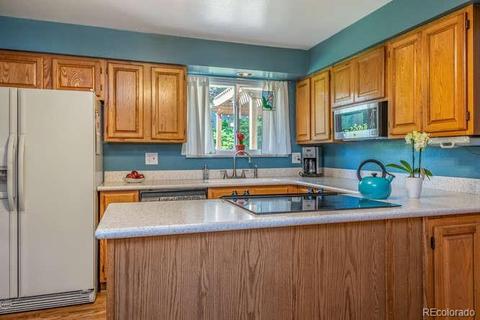 7852 Everett Way, Arvada, CO 80005 photo 6