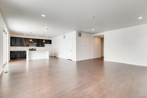 27027 E Maple Ave, Aurora, CO 80018 photo 8