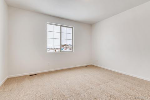 27027 E Maple Ave, Aurora, CO 80018 photo 16