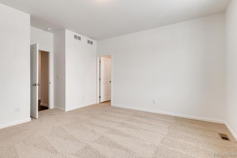 27027 E Maple Ave, Aurora, CO 80018 photo 17