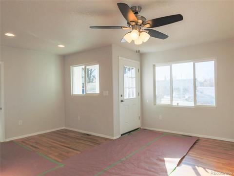 1920 Iola St, Aurora, CO 80010 photo 2