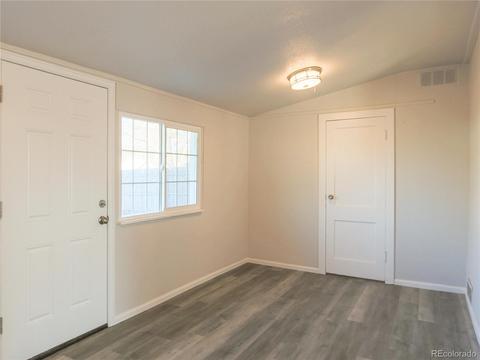 1920 Iola St, Aurora, CO 80010 photo 7