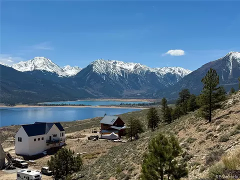 426 La Plata Peak Dr, Twin Lakes, CO 81251