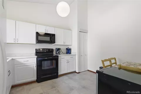 Kitchen - 17805 E Ada Dr, Aurora, CO 80017 photo 1 of 3