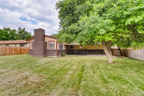 8439 Ames St, Arvada, CO 80003 photo 2