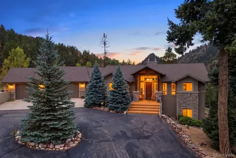 609 Crystola Ct, Woodland Park, CO 80863