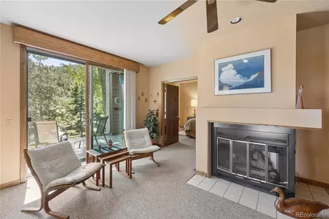 752 Ridgeside Dr, Golden, CO 80401