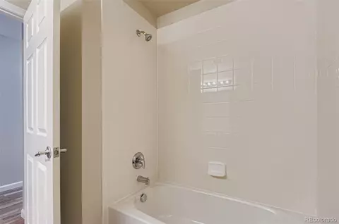 Bath - 23401 E 5th Dr #202, Aurora, CO 80018 photo 4 of 4