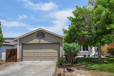 16611 E Ithaca Pl, Aurora, CO 80013 photo 3
