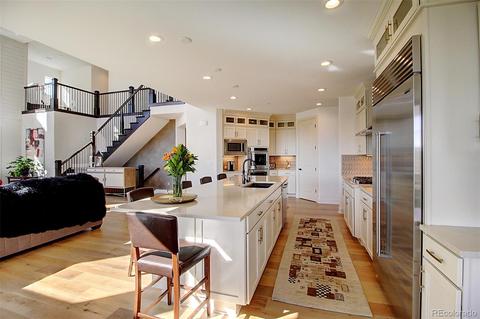 27701 E Lakeview Dr, Aurora, CO 80016 photo 6