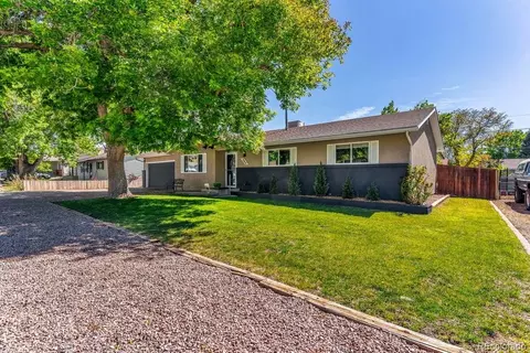 560 Barrett Ave, Canon City, CO 81212