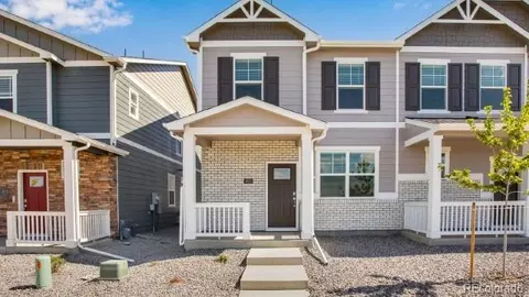 926 Red Star Ln, Johnstown, CO 80534