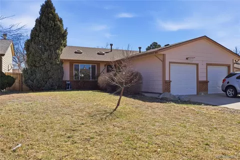 14275 E Montana Cir #B, Aurora, CO 80012