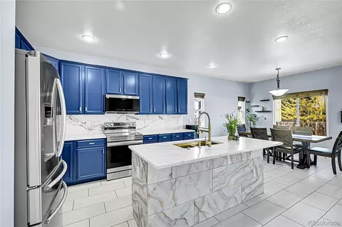 Kitchen - 6829 Juniper Ct, Frederick, CO 80530 photo 2 of 3