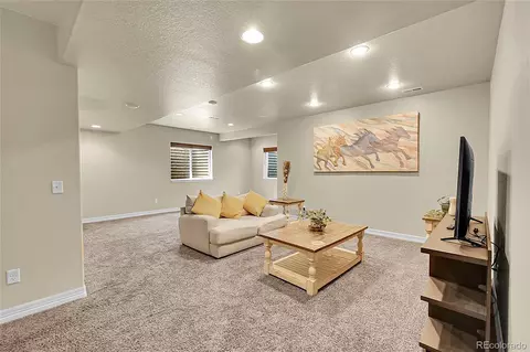 Living - 6829 Juniper Ct, Frederick, CO 80530 photo 2 of 3