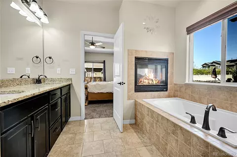 Bath - 6829 Juniper Ct, Frederick, CO 80530 photo 3 of 5