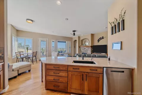 Kitchen - 23940 Easter Pl, Aurora, CO 80016 photo 4 of 4
