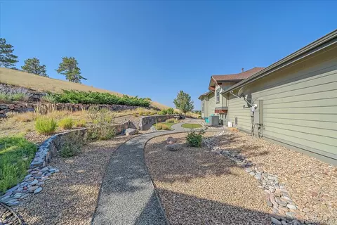 Exterior - 23940 Easter Pl, Aurora, CO 80016 photo 10 of 11