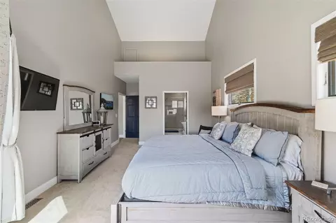 Bedroom - 245 E Coyote Ct, Silverthorne, CO 80498 photo 2 of 4